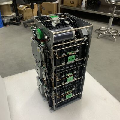 Модуль выдачи наличных NCR CDM-4000 CDM-4000C3 с 3 кассетами и 1 лотком для возврата для банкоматов, CRM, киосков, торговых автоматов