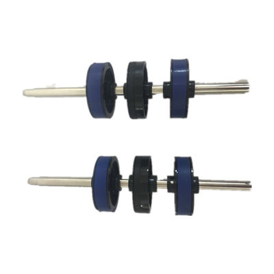 Хорошая цена СЕРИЯ 5500 Diebold FEEDSHAFT OVRMLD 49-204018-000A/49204018000D/49204018000C 10XX feedshaft 5050 368 522 562 369 онлайн